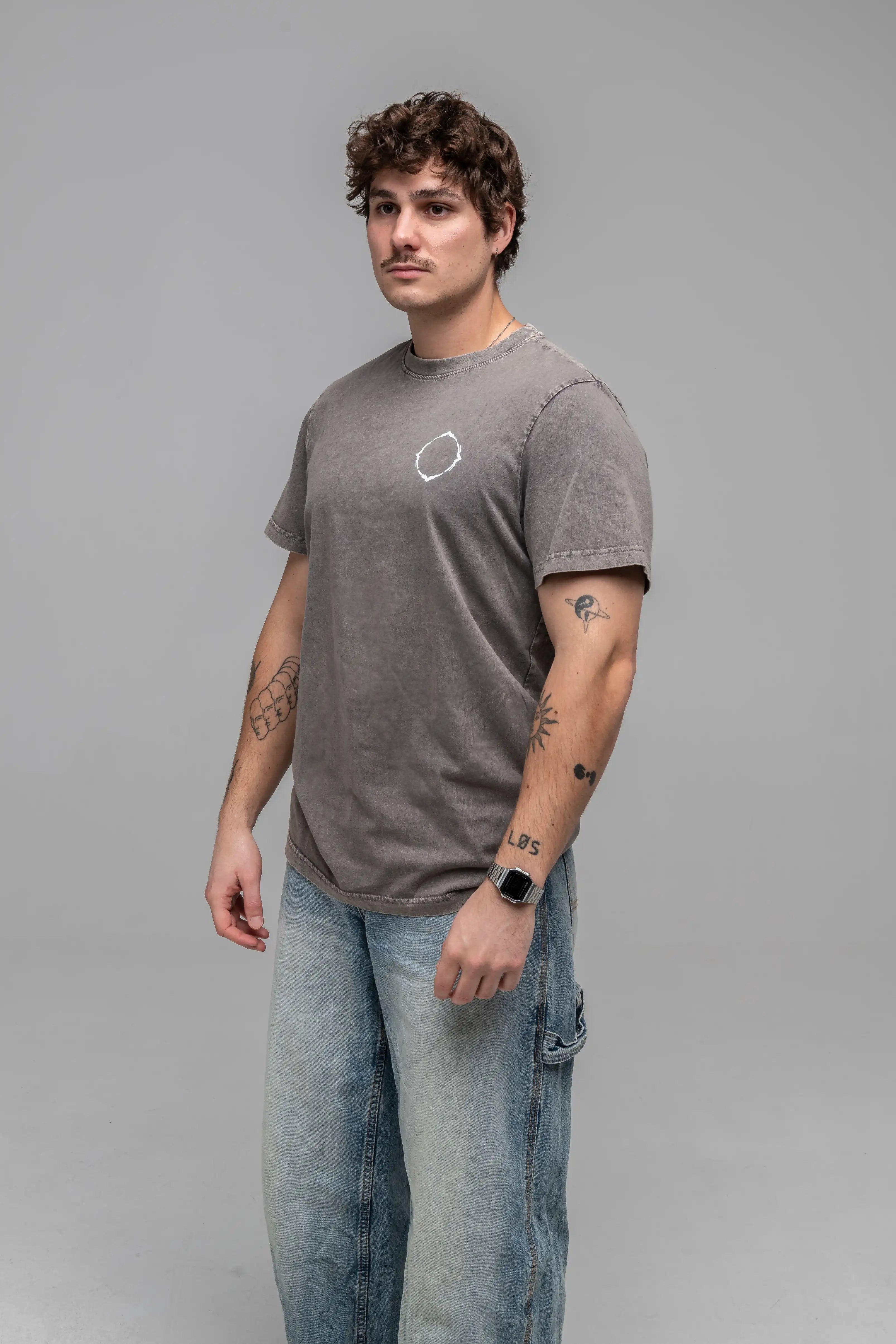 T-Shirt Grey Minimal - Manas Festival Merch